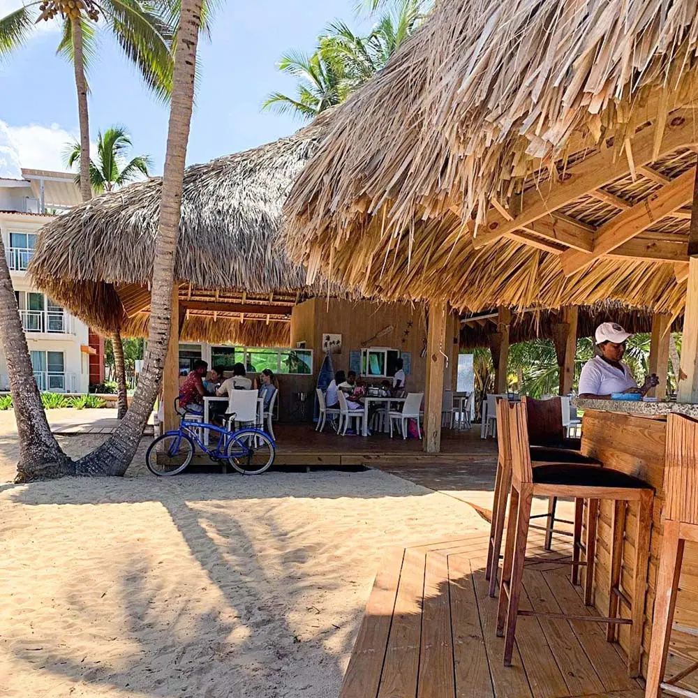 A view of the bar and Castaway's Restaurant at Playa Palmera